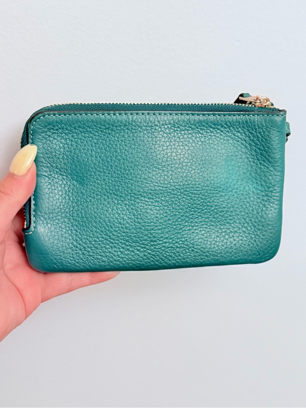 Coach Green Double Corner Zip Pebbled Leather Wristlet - Picture 2 of 8